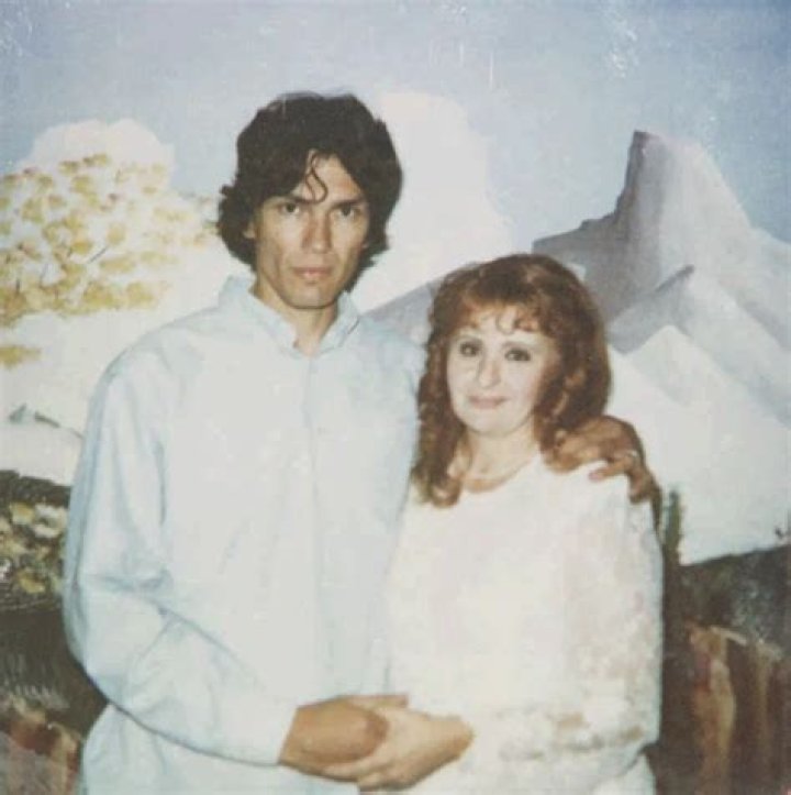 Unveiling The Enigmatic World Of Richard Ramirez's Wife