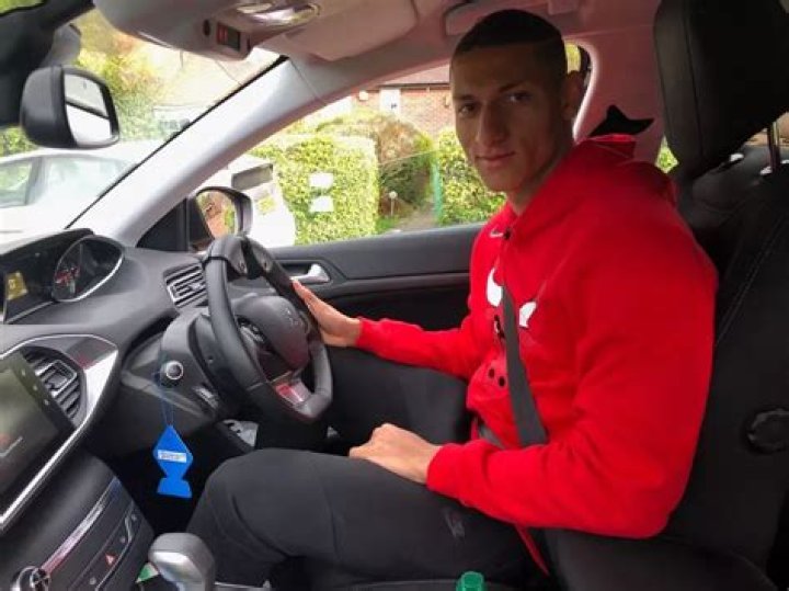 Unveiling Richarlison's Luxurious Car Collection: Discoveries And Insights