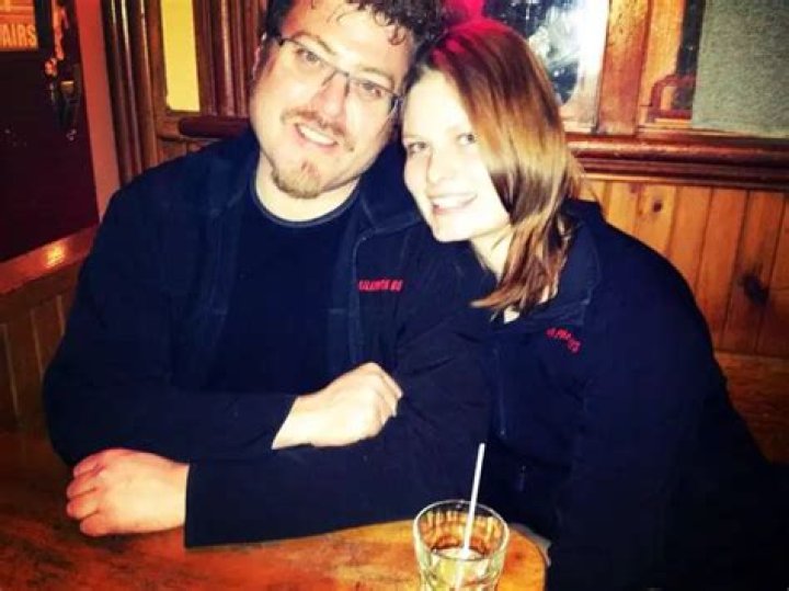 Unveiling The Enigmatic World Of Robb Wells' Wife: A Journey Of Discovery