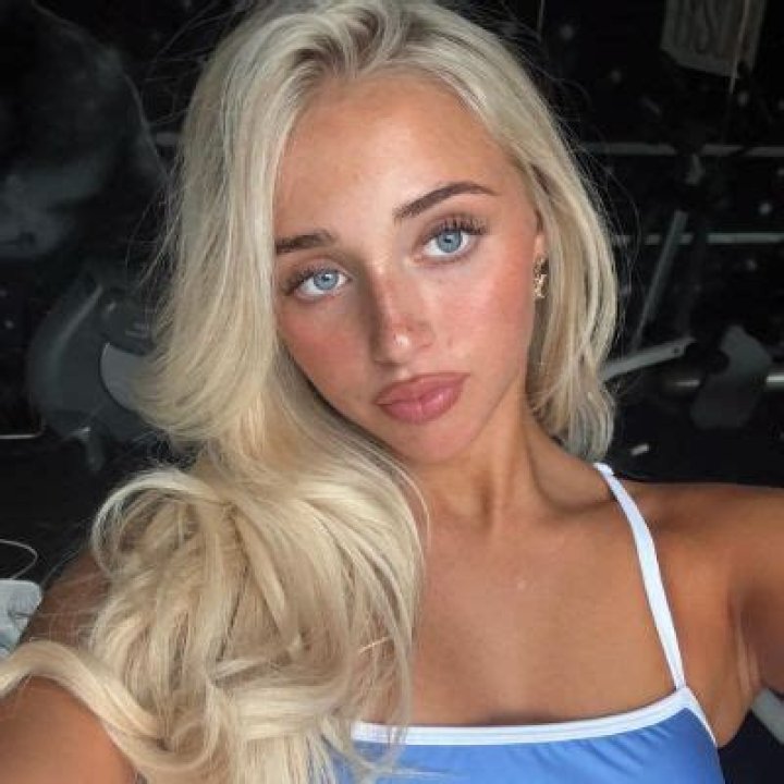 Unveiling The Life And Legacy Of Robbie Rist's Wife: Discoveries And Insights