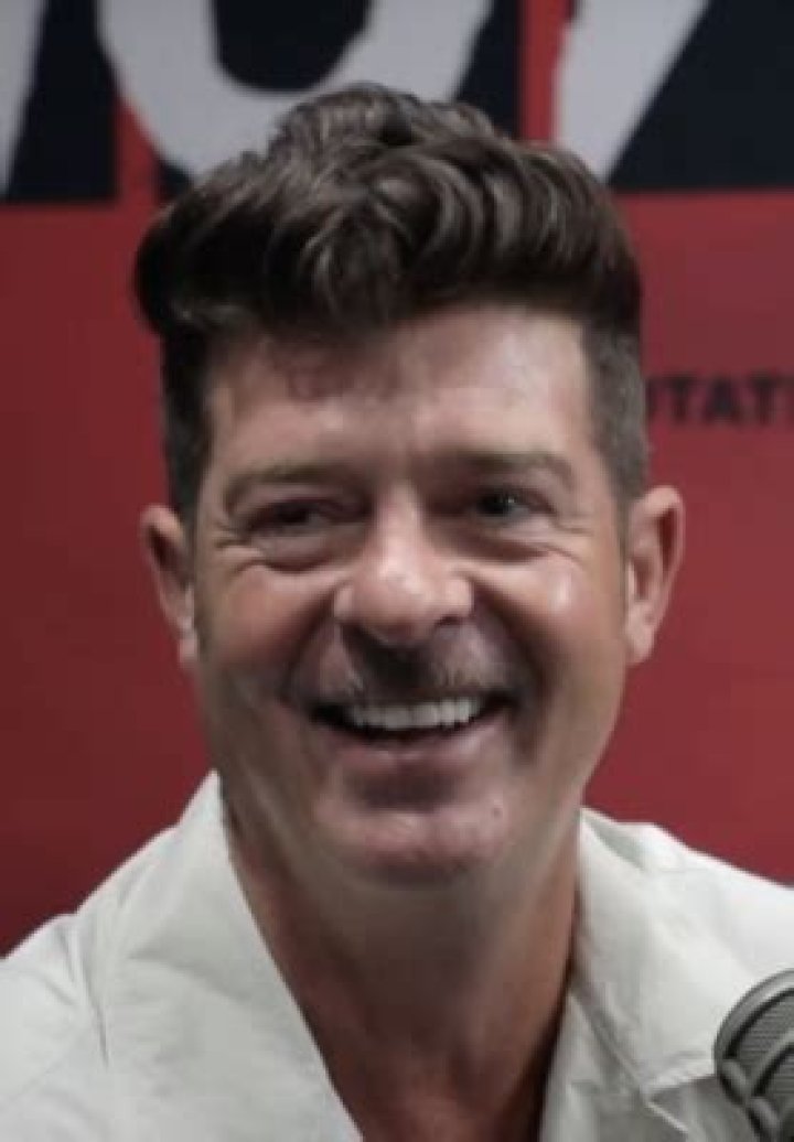 Discover The Untold Secrets Of Robin Thicke's Massive $15 Million Net Worth
