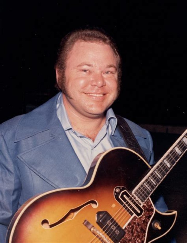 Unveiling The Secrets Of Roy Clark's Legendary Net Worth