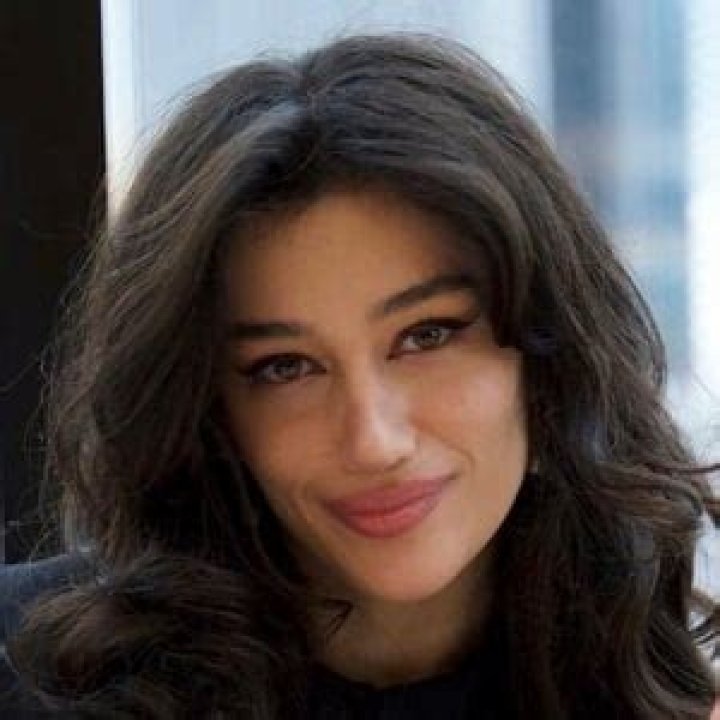 Sara Fivessi's Height And Weight Demystified