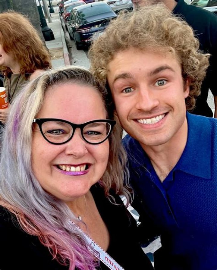 Unveiling The Secrets: Sean Giambrone's Relationships Explored