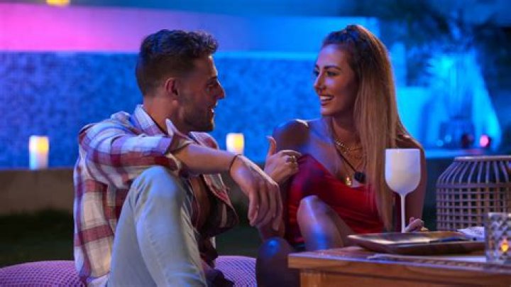 Shayne And Chloe's Relationship Saga