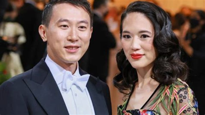 Discoveries On "Shou Zi Chew Wife"