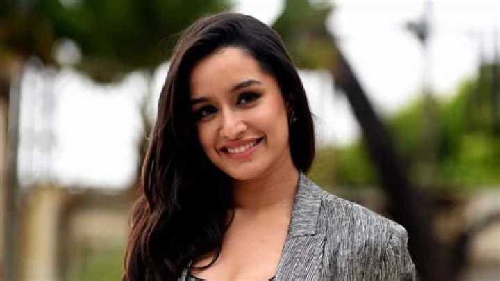 Shraddha Kapoor's Age And Height Revealed