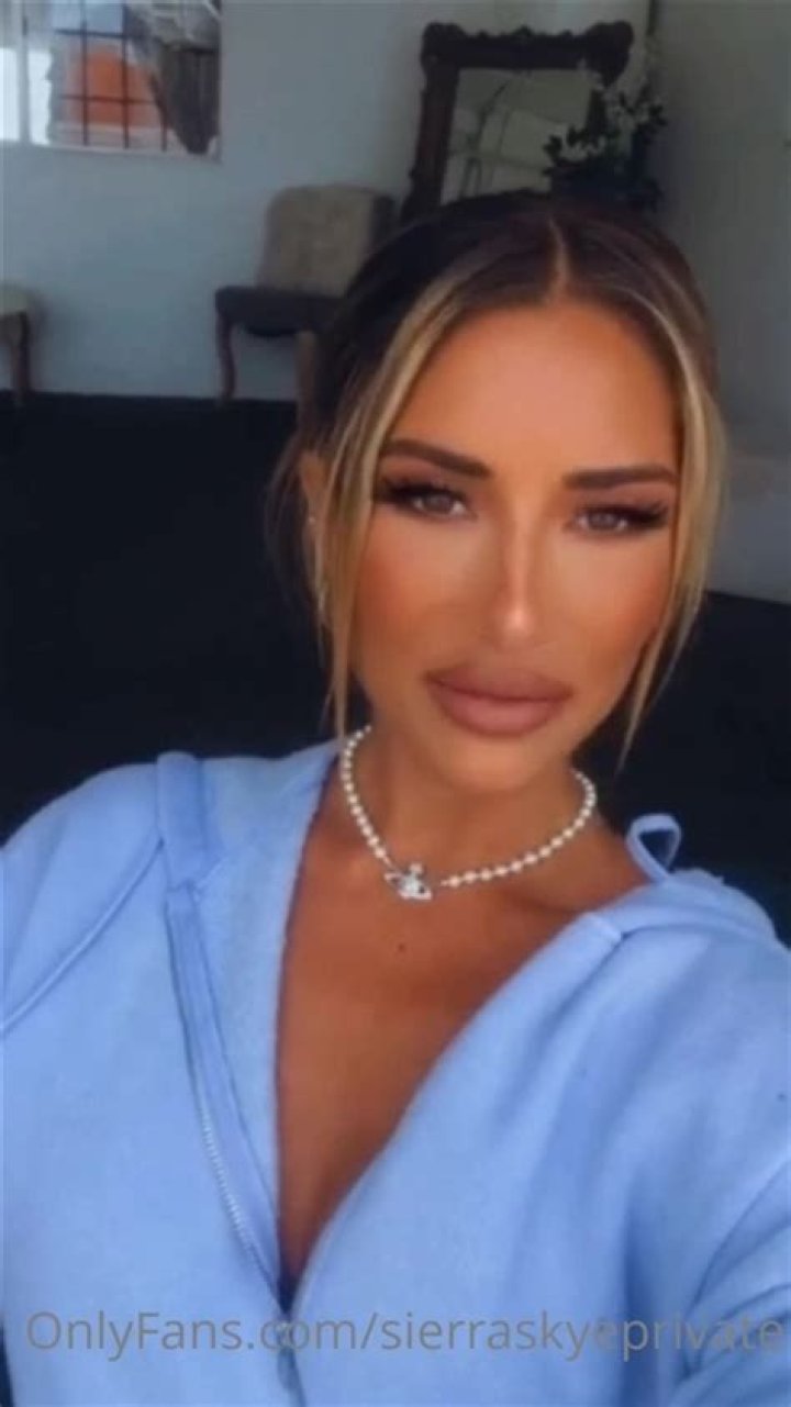 Sierra Sky's Exclusive World On OnlyFans