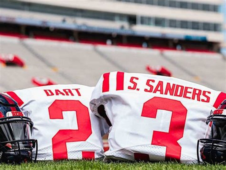 Uncovering The Story Behind Spencer Sanders' Enigmatic Wife