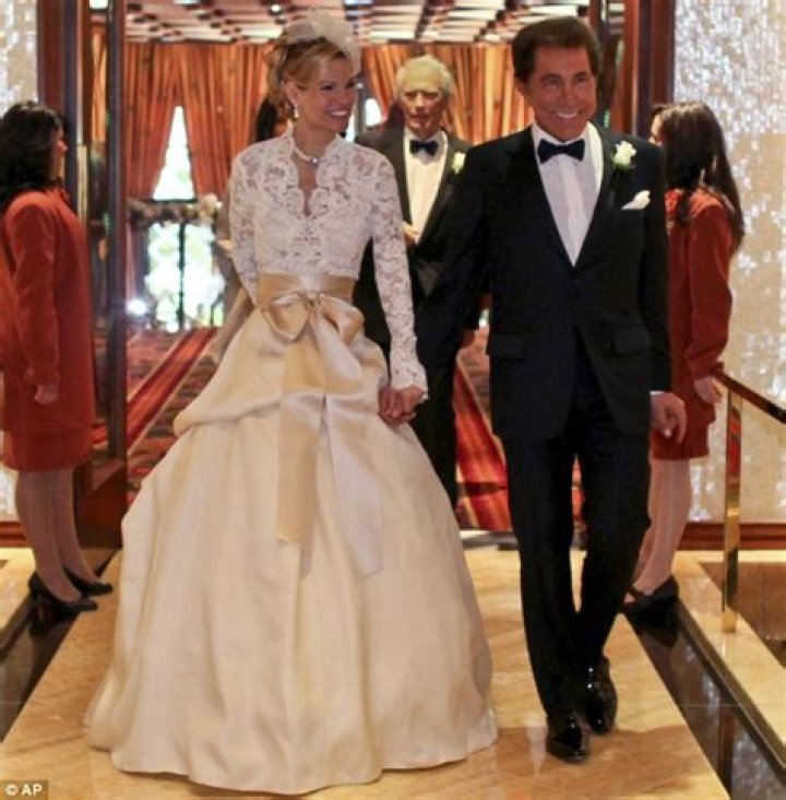 Steve Wynn And His Wife Unlocking