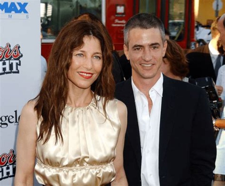 Unveiling Her Age's Impact On Career And Life