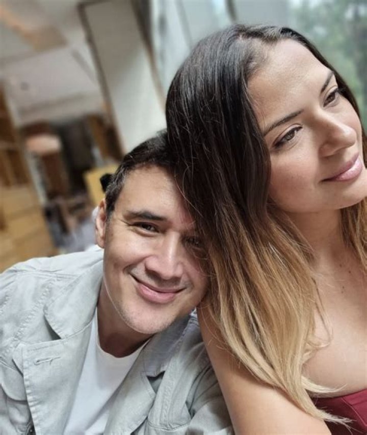 Vanessa Del Bianco And John Estrada