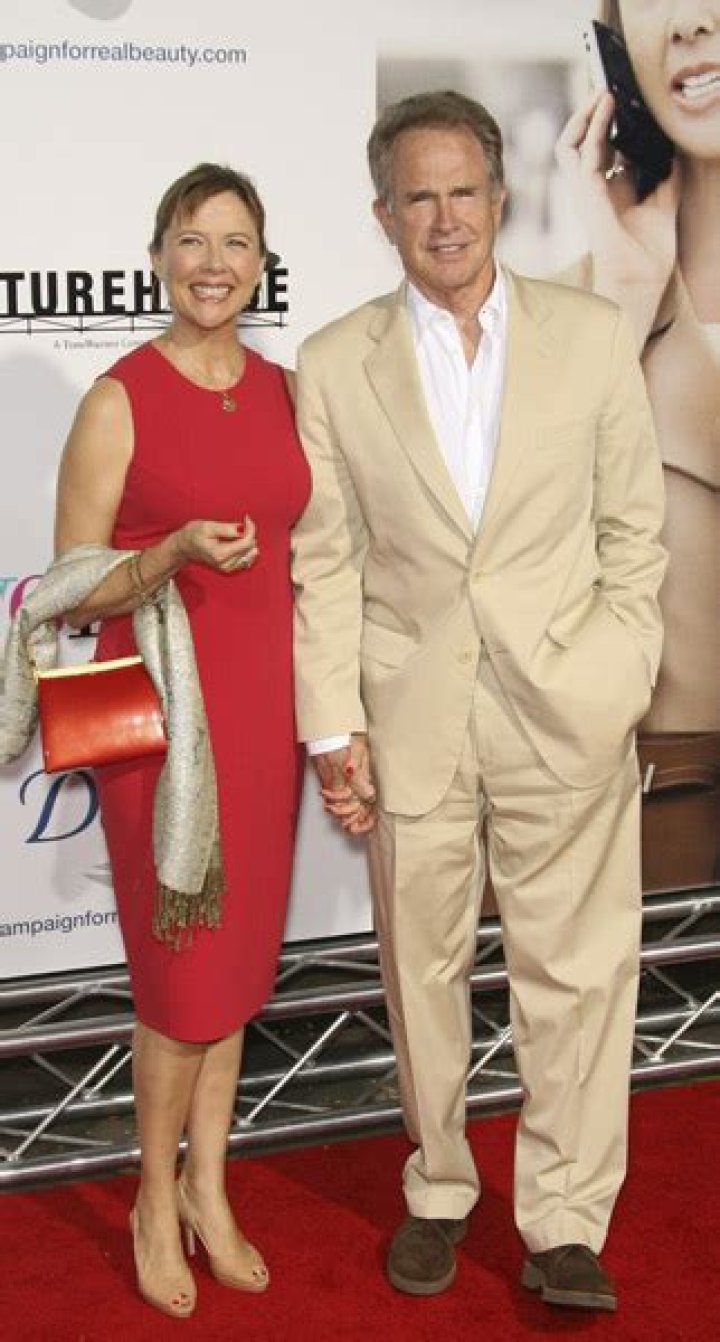 Unveiling Warren Beatty's Height: A Journey Of Discovery