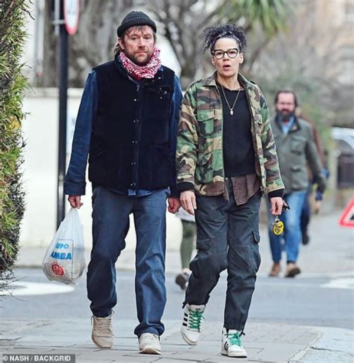 Was Damon Albarn Ever Married To Suzi Winstanley?
