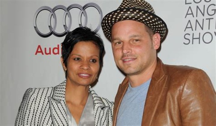 Was Justin Chambers' Wife In Grey's Anatomy?