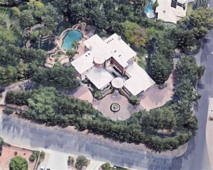 A Journey Of Luxury And Grandeur