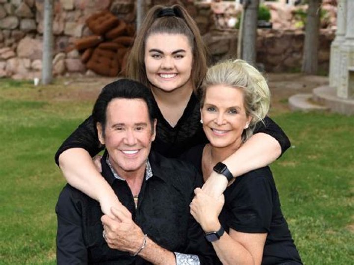 Unveiling The Journey Of Wayne Newton's Daughter