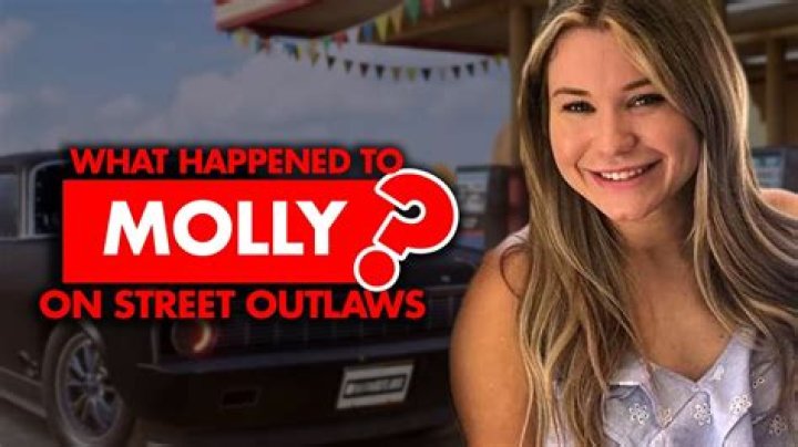 "When Does Street Break Up With Molly"?