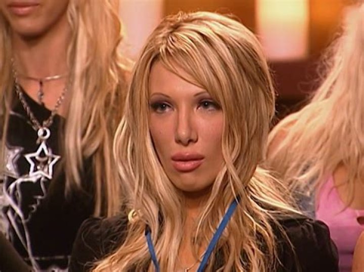 Unveiling Daisy De La Hoya's Dating History: Surprising Revelations