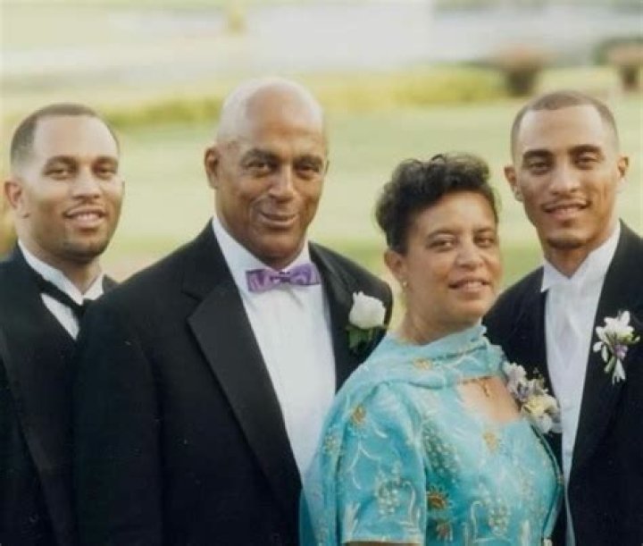 Discover Hakeem Jeffries' Father's Profound Influence