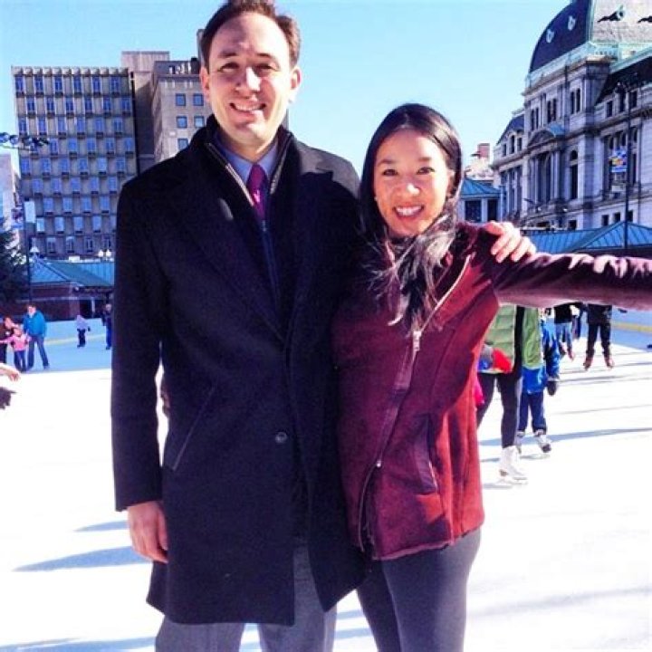 Unveiling The Partner Of Figure Skating Legend: Michelle Kwan
