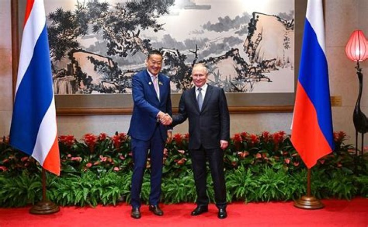 A Rendezvous With Srettha Thavisin