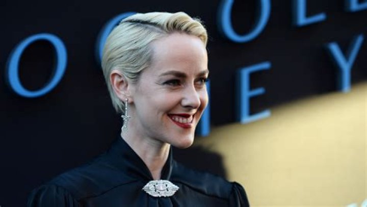 Exploring "Who Plays Johanna In Hunger Games"